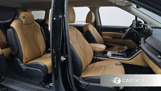 Kia Carnival 4th generation 2021 Черный из Кореи, фото 2