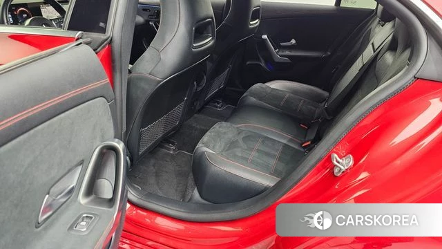 Mercedes-Benz CLA-Class C118 2023 Красный из Кореи, фото 2