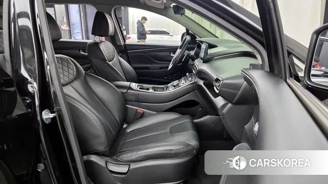 Hyundai The New Santa Fe 2023 Черный из Кореи, фото 2