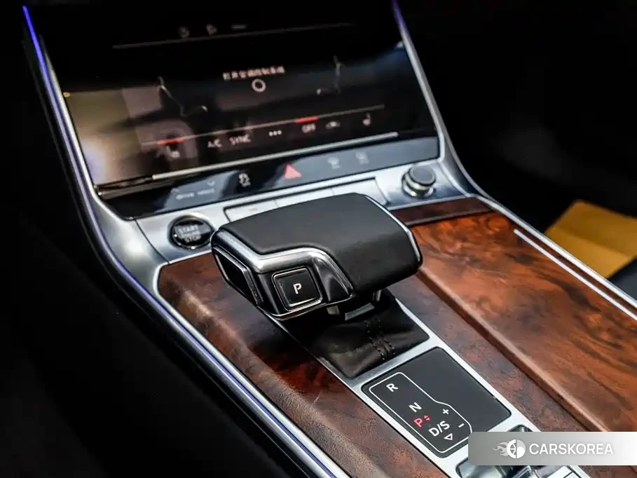 Audi A6 (imported) 2021 Черный из Китая, фото 2