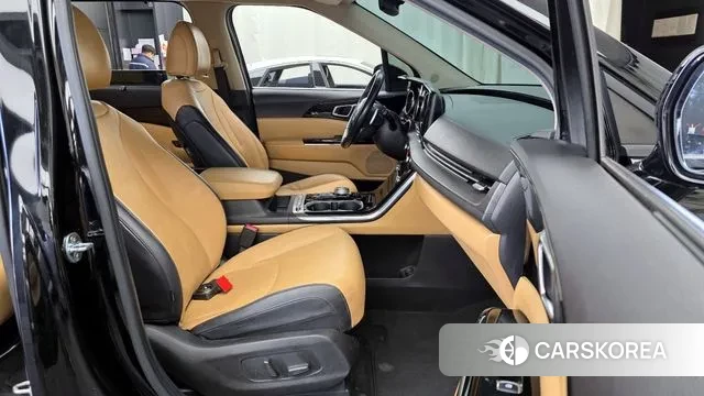 Kia Carnival 4th generation 2021 Черный из Кореи, фото 2