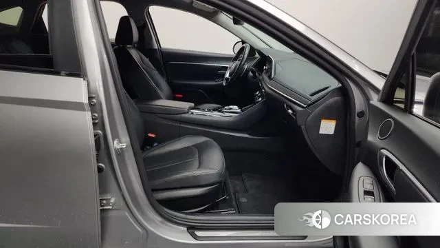 Hyundai Sonata Hybrid (DN8) 2020 Серебристо-серый из Кореи, фото 2