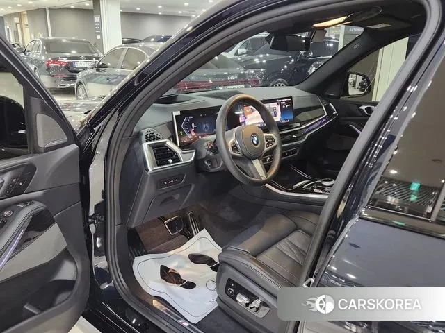 BMW X5 (G05) 2025 Черный из Кореи, фото 2