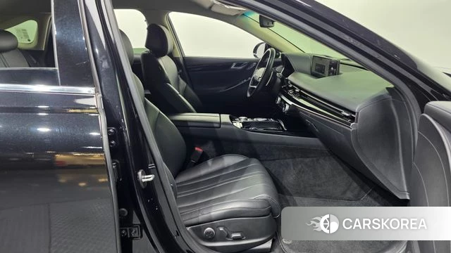 Genesis G80 (RG3) 2022 Черный из Кореи, фото 2