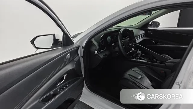 Hyundai Avante (CN7) 2021 Белый из Кореи, фото 2