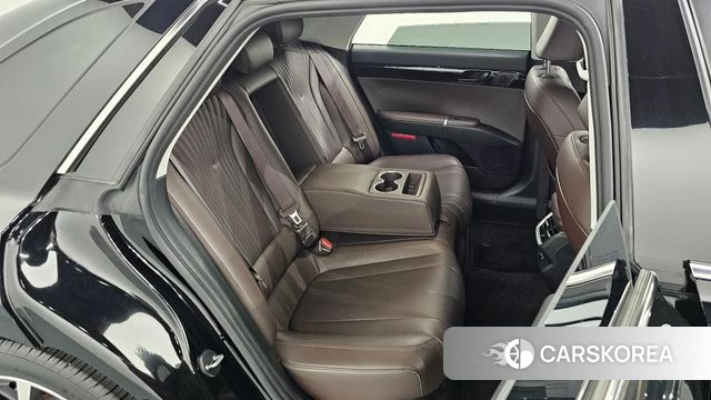 Hyundai Grandeur Hybrid (GN7) 2023 Черный из Кореи, фото 2
