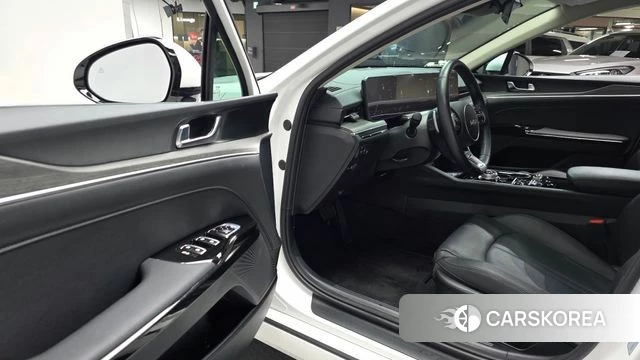 Kia The New K5 Hybrid 3rd generation 2024 Белый из Кореи, фото 2