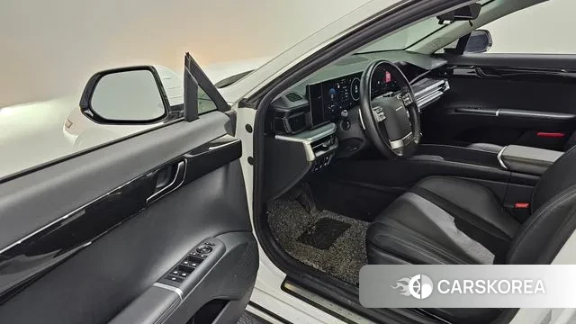 Hyundai Grandeur Hybrid (GN7) 2022 Белый из Кореи, фото 2