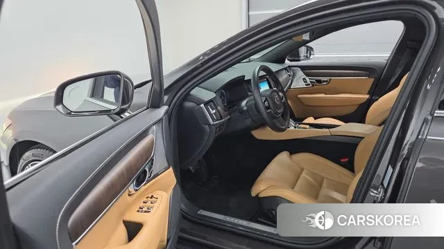 Volvo S90 2020 Серый из Кореи, фото 2