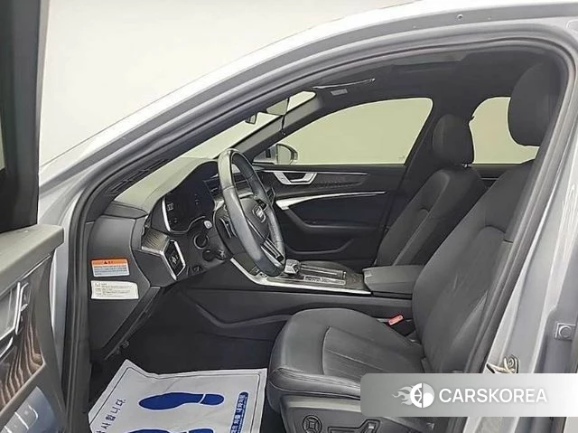 Audi A6 (C8) 2021 Серебристо-серый из Кореи, фото 2