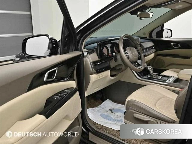 Kia Carnival 4th generation 2023 Черный из Кореи, фото 2