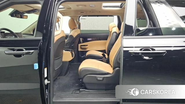 Kia Carnival 4th generation 2023 Черный из Кореи, фото 2