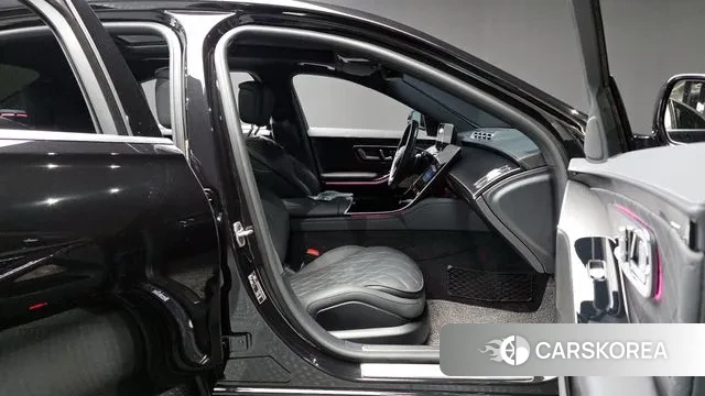 Mercedes-Benz S-Class W223 2023 Черный из Кореи, фото 2