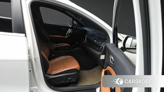 Kia Sportage 5th Generation Hybrid 2022 Белый из Кореи, фото 2