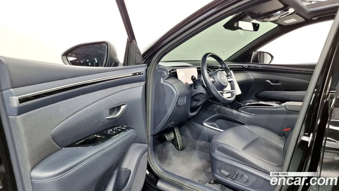 Hyundai Tucson (NX4) 2023 Черный из Кореи, фото 2