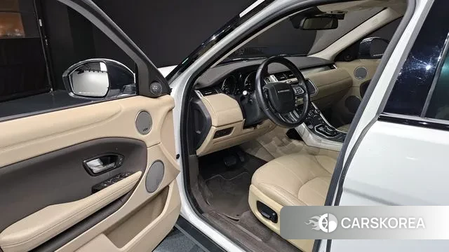 Land Rover Range Rover Evoque 2018 Белый из Кореи, фото 2