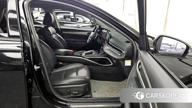 Hyundai The New Grandeur IG Hybrid 2022 Черный из Кореи, фото 2