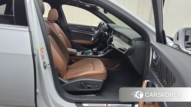 Audi A6 (C8) 2020 Белый из Кореи, фото 2