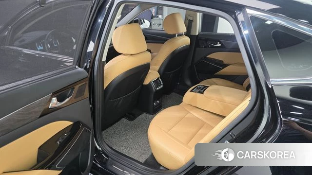 Kia K7 Premier Hybrid 2021 Черный из Кореи, фото 2