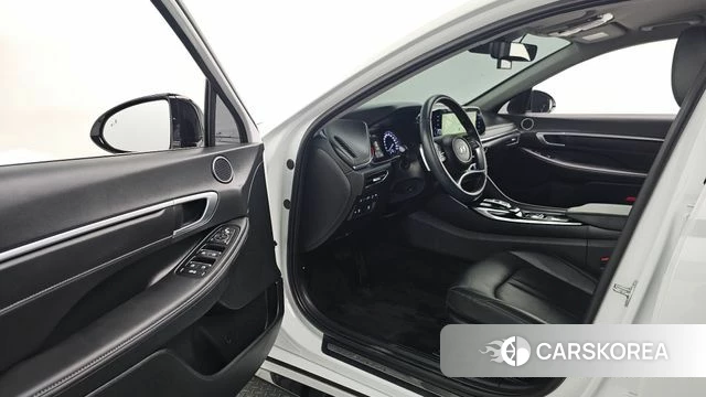 Hyundai Sonata (DN8) 2022 Белый из Кореи, фото 2