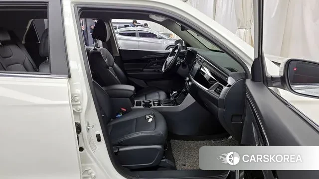 Ssangyong Beautiful Korando 2022 Белый из Кореи, фото 2