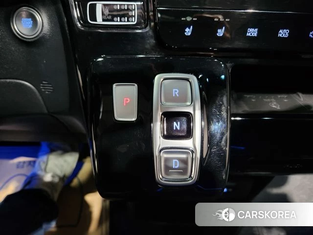 Hyundai Staria 2022 Черный из Кореи, фото 2