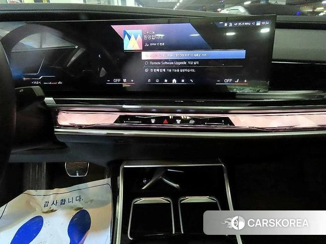 BMW 7 Series (G70) 2024 Черный из Кореи, фото 2