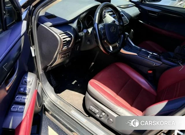 Lexus NX300h 2021 Черный из Кореи, фото 2
