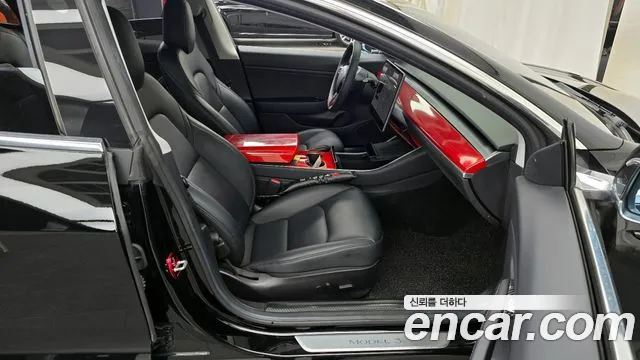 Tesla Model 3 2020 Черный из Кореи, фото 2