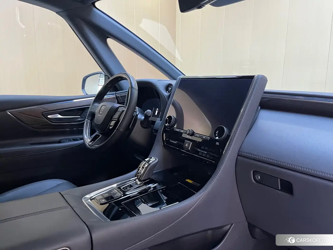 Toyota Vellfire 2024 Черный из Китая, фото 2