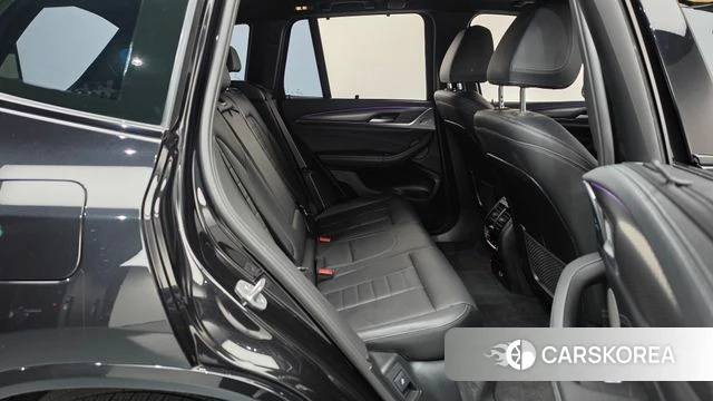 BMW X3 (G01) 2024 Черный из Кореи, фото 2