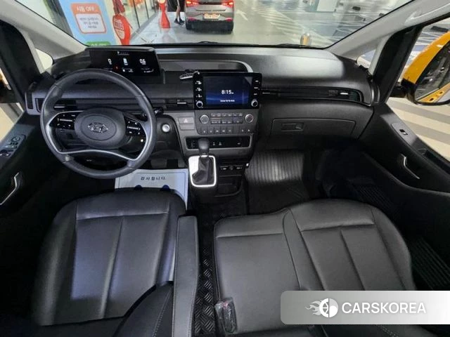 Hyundai Staria 2022 Желтый из Кореи, фото 2