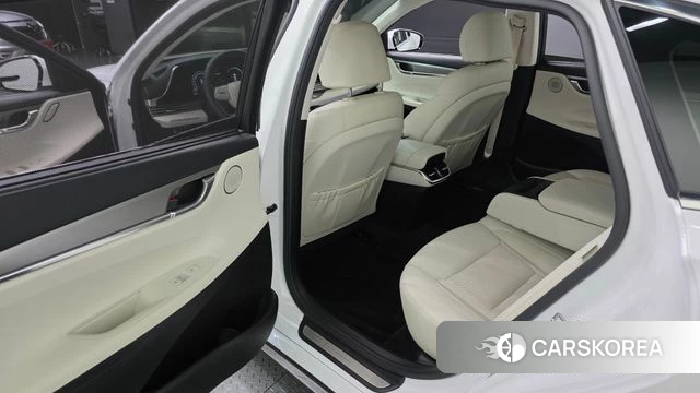 Hyundai The New Grandeur IG Hybrid 2022 Белый из Кореи, фото 2
