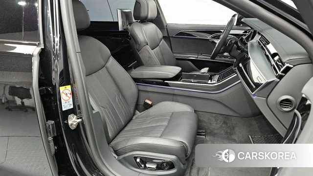 Audi A8 (D5) 2021 Черный из Кореи, фото 2