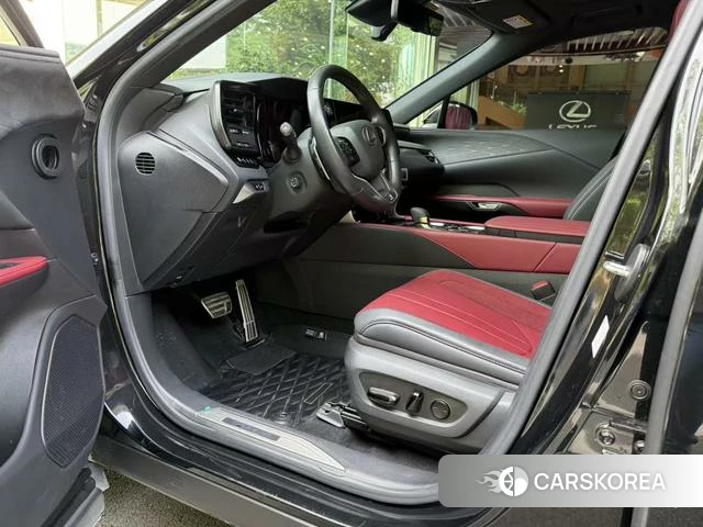 Lexus RX 2023 Черный из Китая, фото 2