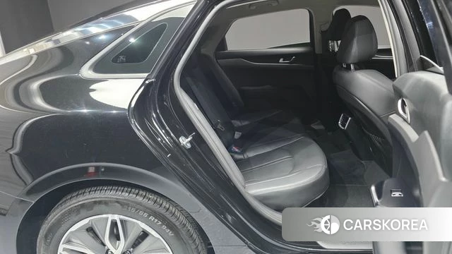 Kia K5 Hybrid 3rd Generation 2023 Черный из Кореи, фото 2