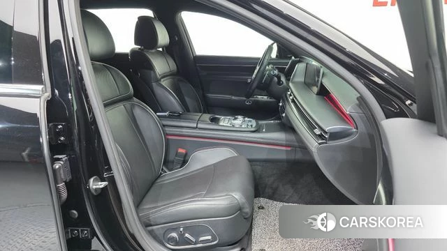 Genesis G90 (RS4) 2022 Черный из Кореи, фото 2