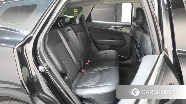 Kia Sportage 5th Generation Hybrid 2022 Черный из Кореи, фото 2