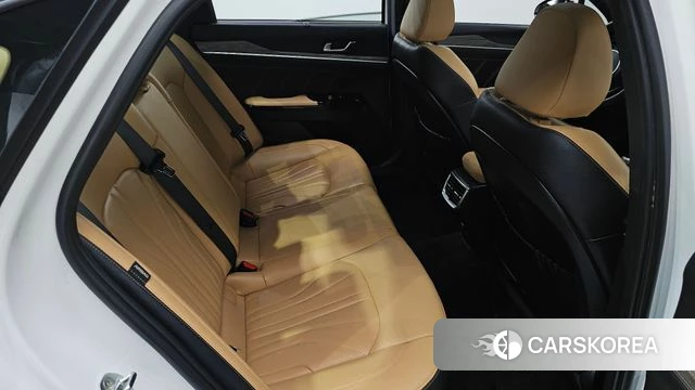 Kia K5 Hybrid 3rd Generation 2021 Белый из Кореи, фото 2