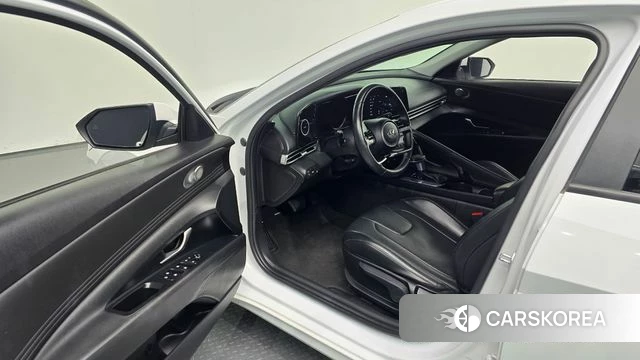 Hyundai Avante (CN7) 2021 Белый из Кореи, фото 2