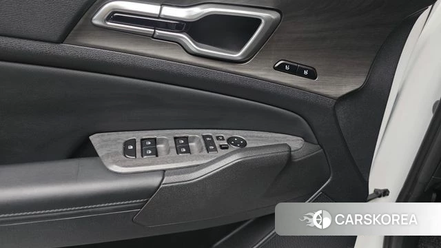 Kia Sportage 5th Generation 2022 Белый из Кореи, фото 2