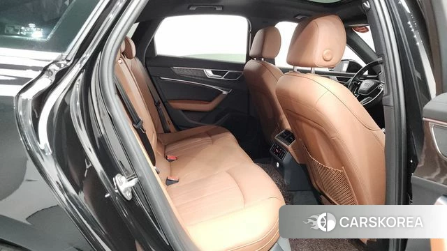 Audi A6 (C8) 2020 Черный из Кореи, фото 2