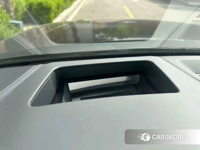 Audi Q8 2025 Черный из Китая, фото 2