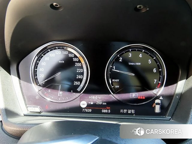 BMW X1 (F48) 2022 Черный из Кореи, фото 2