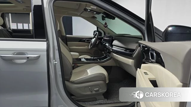 Kia The New Carnival 4th Generation 2024 Серый из Кореи, фото 2