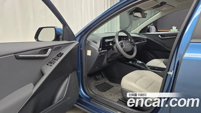 Kia Di Ol Nu Niro 2022 Синий из Кореи, фото 2