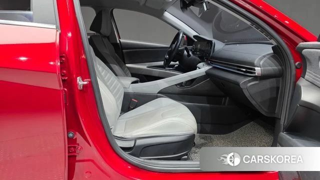 Hyundai Avante (CN7) 2021 Красный из Кореи, фото 2