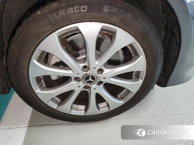 Mercedes-Benz E-Class W213 2020 Серый из Кореи, фото 2