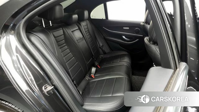Mercedes-Benz E-Class W213 2020 Серый из Кореи, фото 2