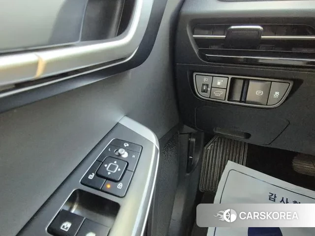 Kia EV6 2021 Серый из Кореи, фото 2